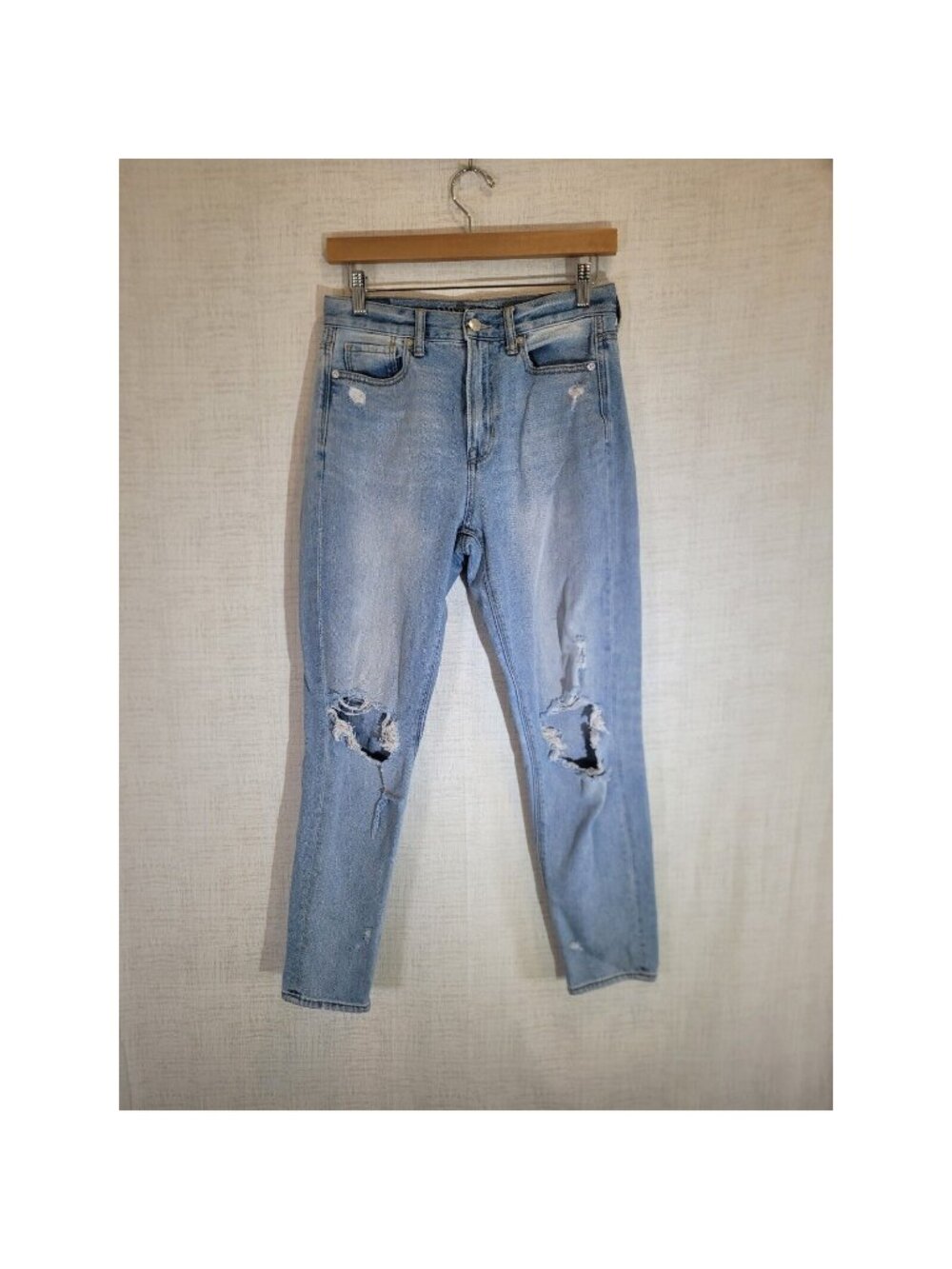 READ American Eagle Jeans Womens 4 Blue Mom High Rise Denim Stretch Distressed